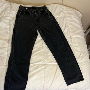 American Eagle size 6 regular straight jeans